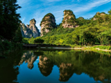 【王牌张家界】长沙、韶山、张家界国家森林公园、黄龙洞、魅力湘西表演、天门山、玻璃栈道、芙蓉镇（夜宿芙蓉镇）、凤凰古城双飞双高6日游